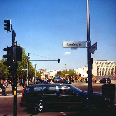 Die heutige Lennstrae in Berlin (April 2005)